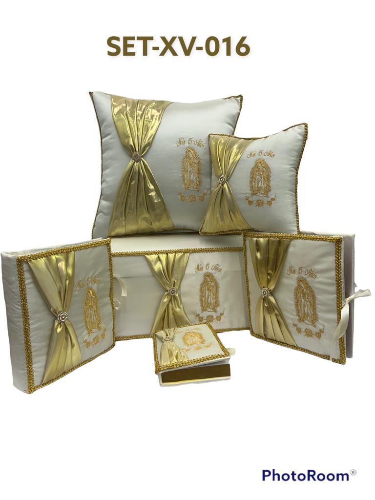 Quinceañera Set #016, 5 custom pieces in Spanish (Mis Quince Años) kneeling Pillow, Tiara Pillow, Photo Album, Guest Book, Spanish Bible