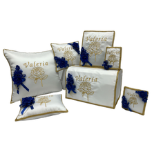 Cargar imagen en el visor de la galería, Quinceañera Set #17, 5 Custom Embroidery In English &amp; Spanish (Mis Quince Años) Kneeling Pillow, Tiara Pillow, Photo Album, Guest Book, Bible, &amp; Money Bags